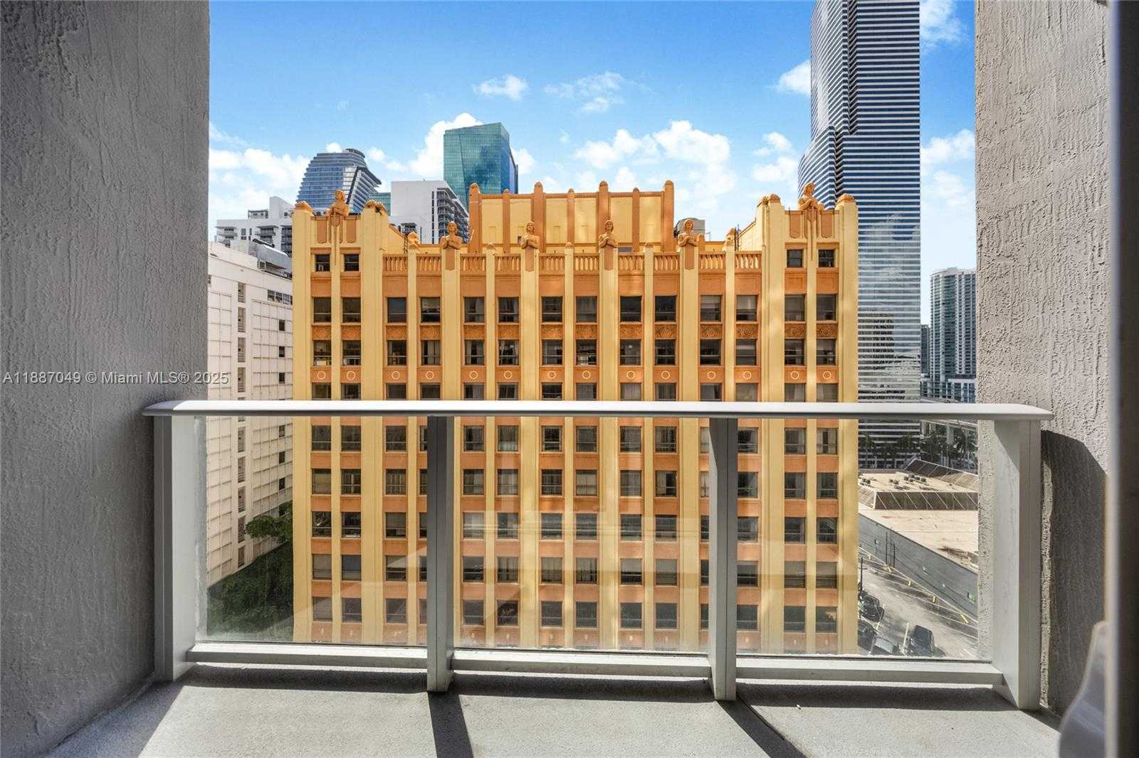 Small Image of 151 SOUTH EAST 1ST ST #1003, Miami Number 20