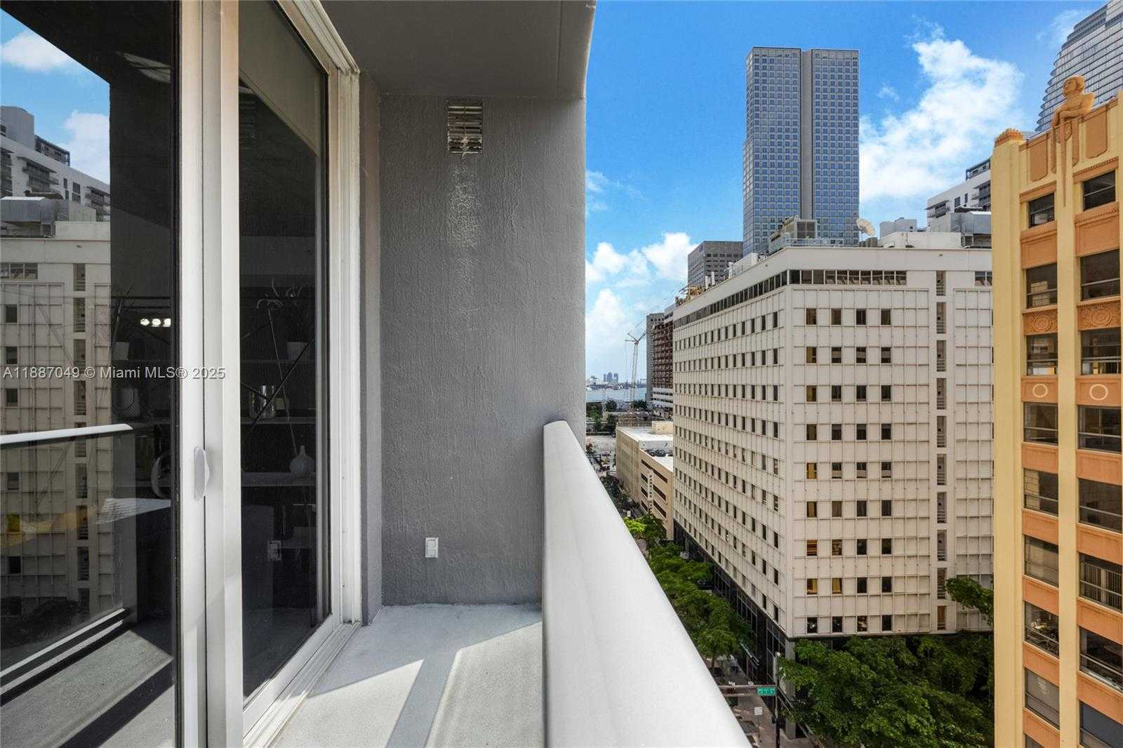 Small Image of 151 SOUTH EAST 1ST ST #1003, Miami Number 21
