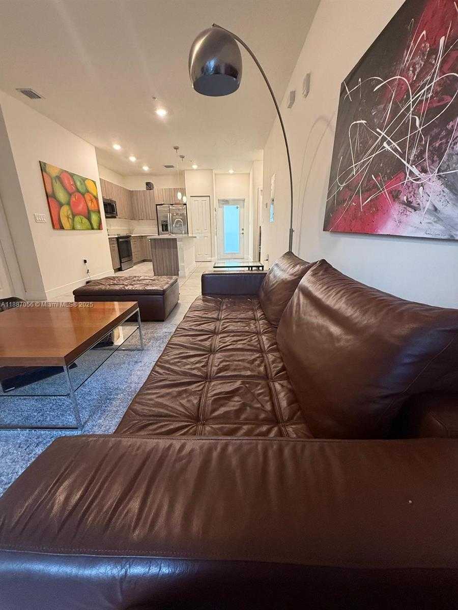 Small Image of 8201 NORTH WEST 41ST ST #D-407, Doral Number 13