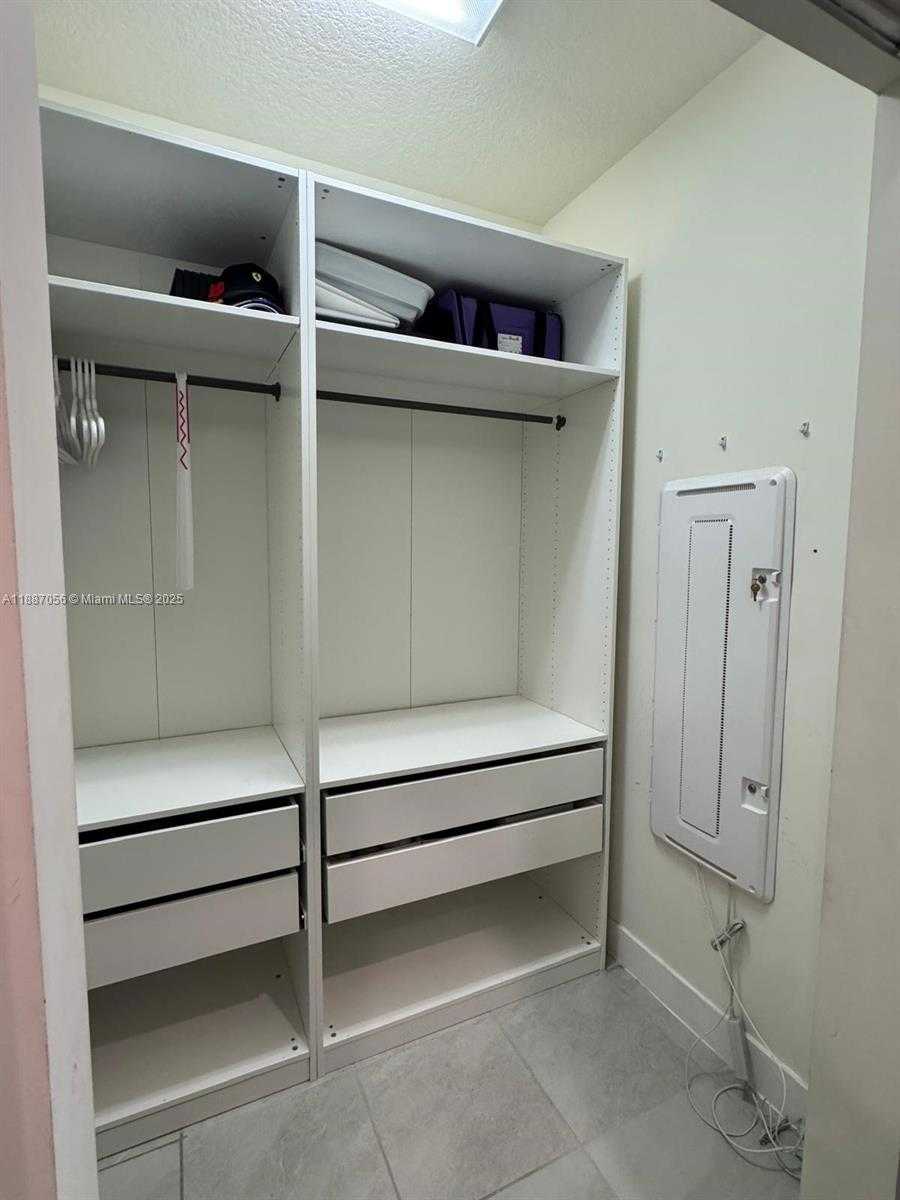 Small Image of 8201 NORTH WEST 41ST ST #D-407, Doral Number 20