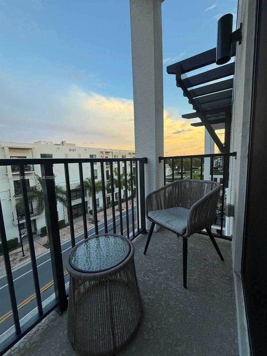 Small Image of 8201 NORTH WEST 41ST ST #D-407, Doral Number 37