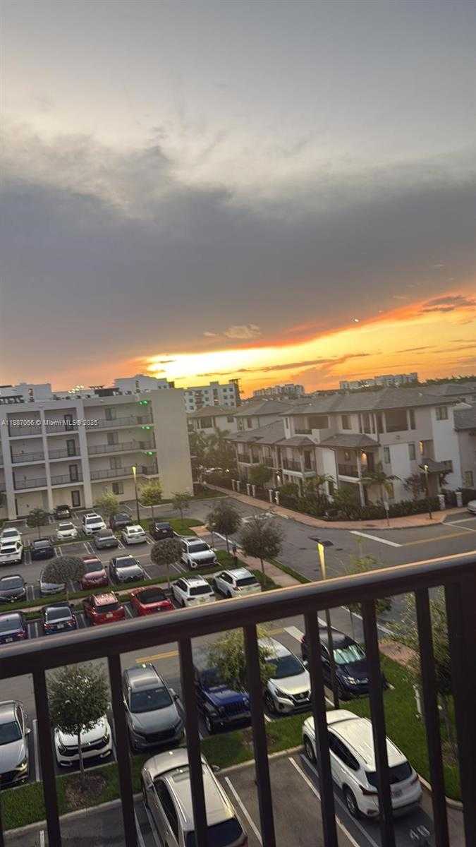 Small Image of 8201 NORTH WEST 41ST ST #D-407, Doral Number 66