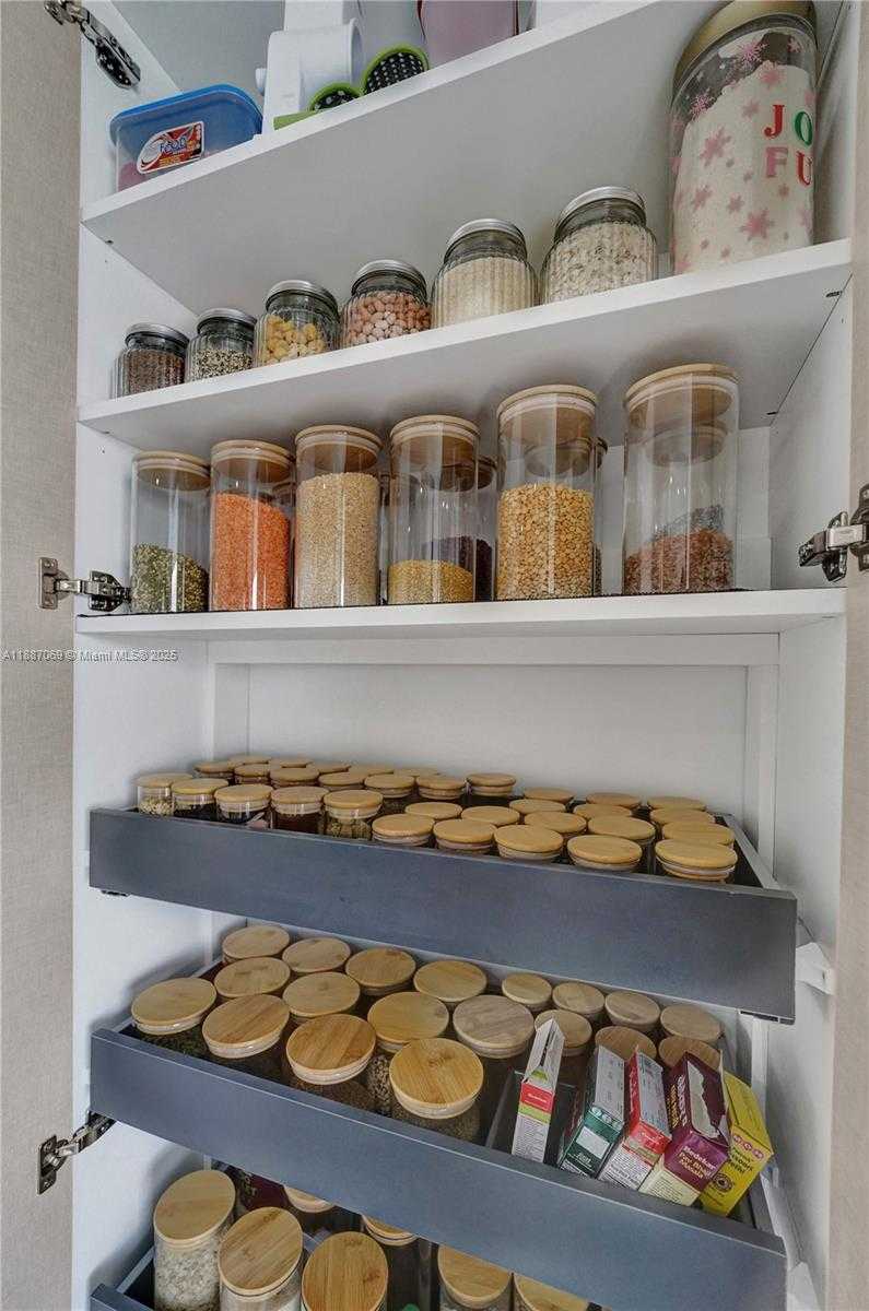 Imagen de Pequeño Objeto