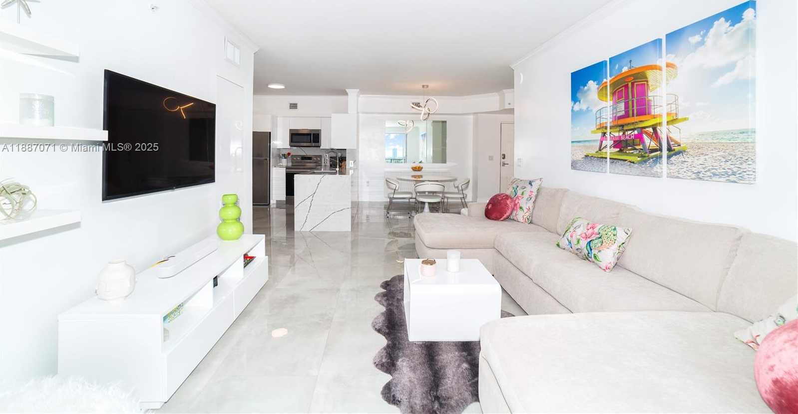 Small Image of 17150 NORTH BAY RD #2905, Sunny Isles Beach Number 13