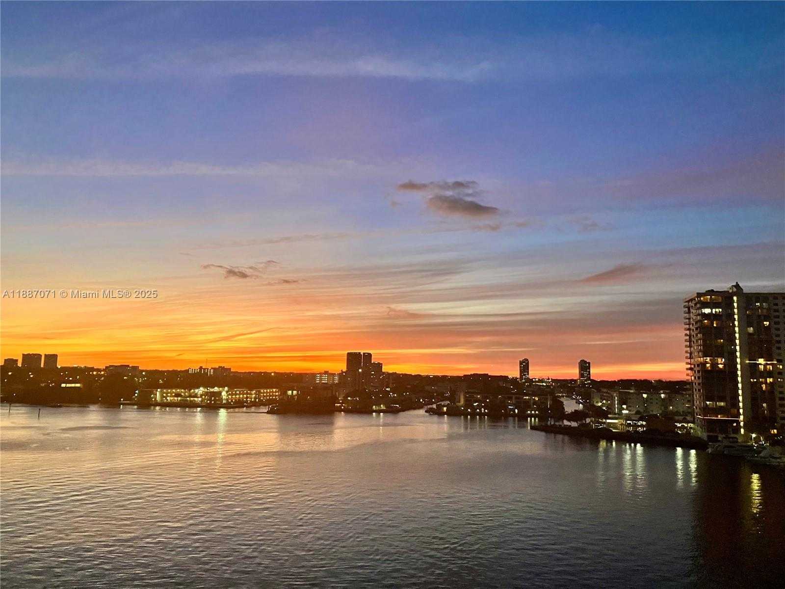 Small Image of 17150 NORTH BAY RD #2905, Sunny Isles Beach Number 47
