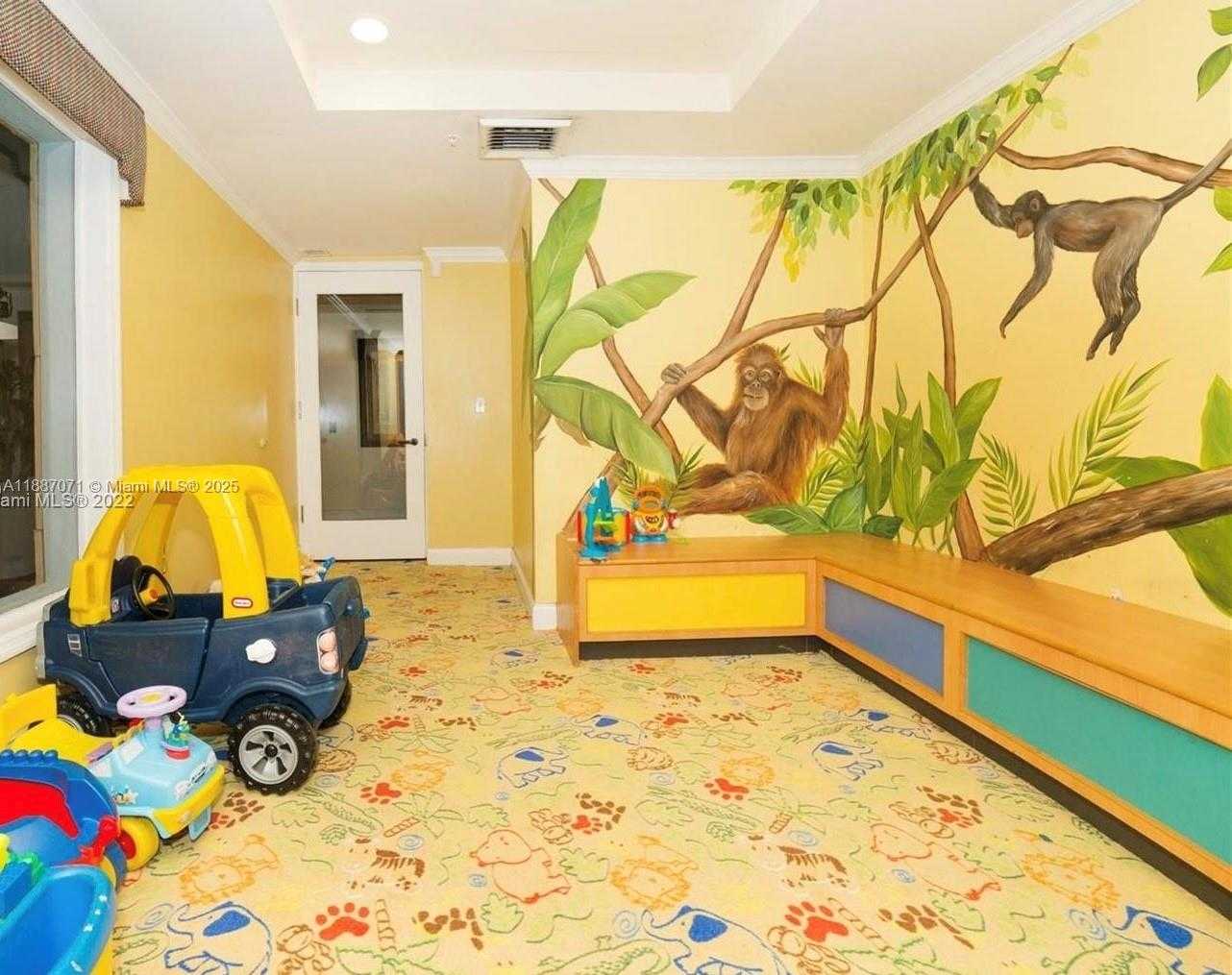 Small Image of 17150 NORTH BAY RD #2905, Sunny Isles Beach Number 59