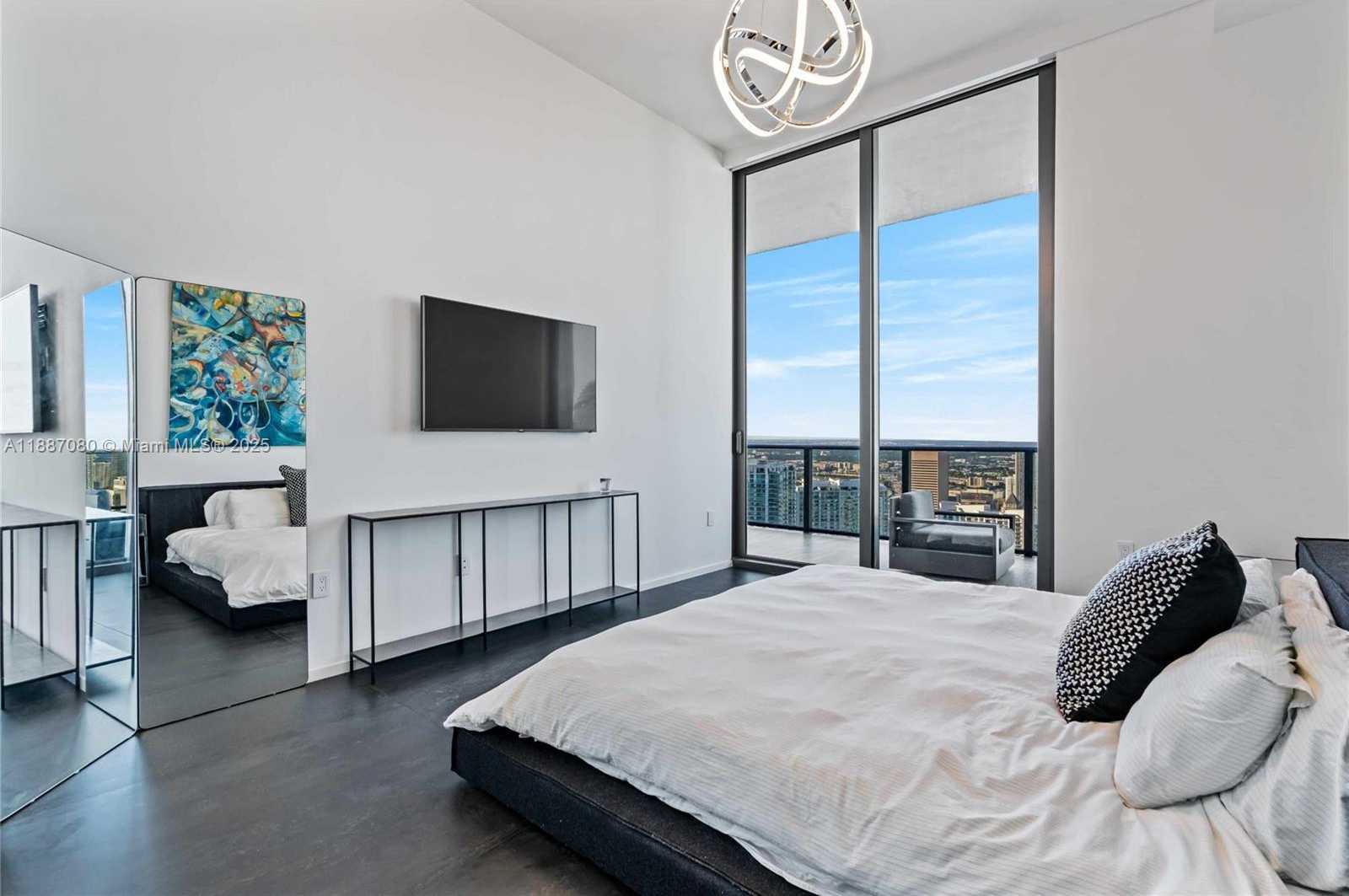 Small Image of 801 SOUTH MIAMI AVE #PH5704, Miami Number 14