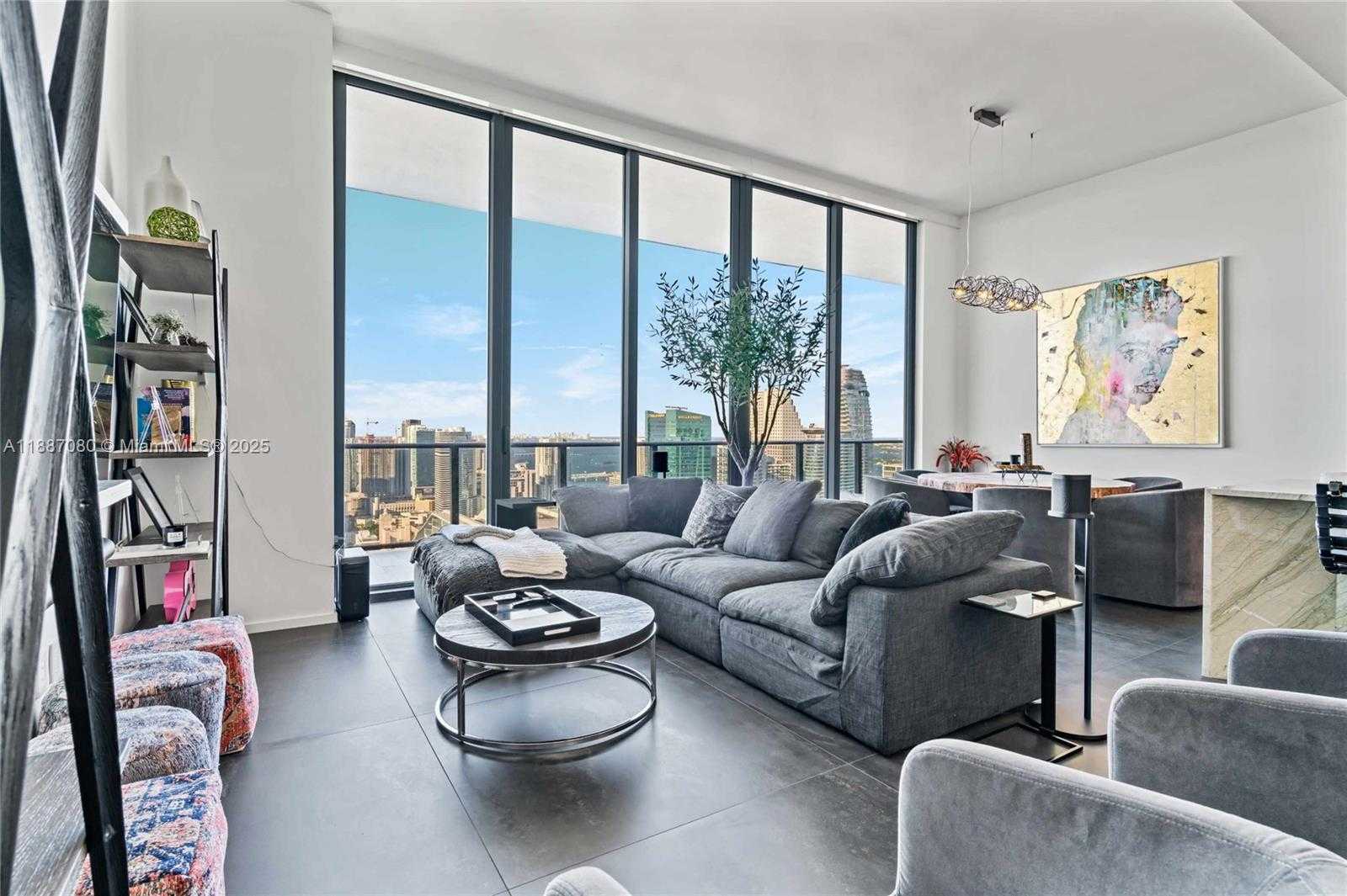 Small Image of 801 SOUTH MIAMI AVE #PH5704, Miami Number 7