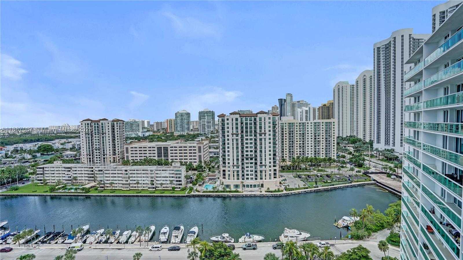 Small Image of 100 BAYVIEW DR #1931, Sunny Isles Beach Number 39