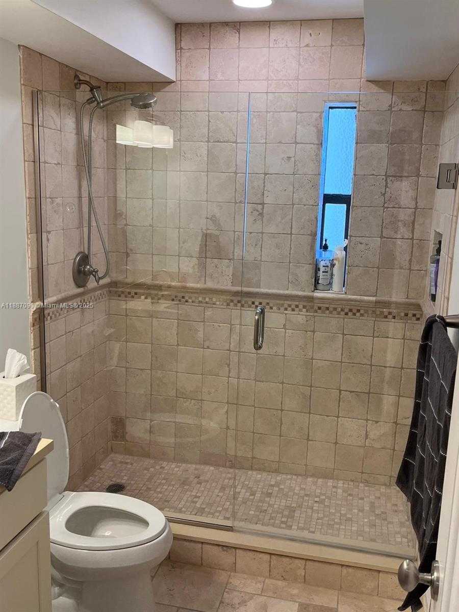 Small Image of 1500 SOUTH OCEAN DR #A8, Hollywood Number 24