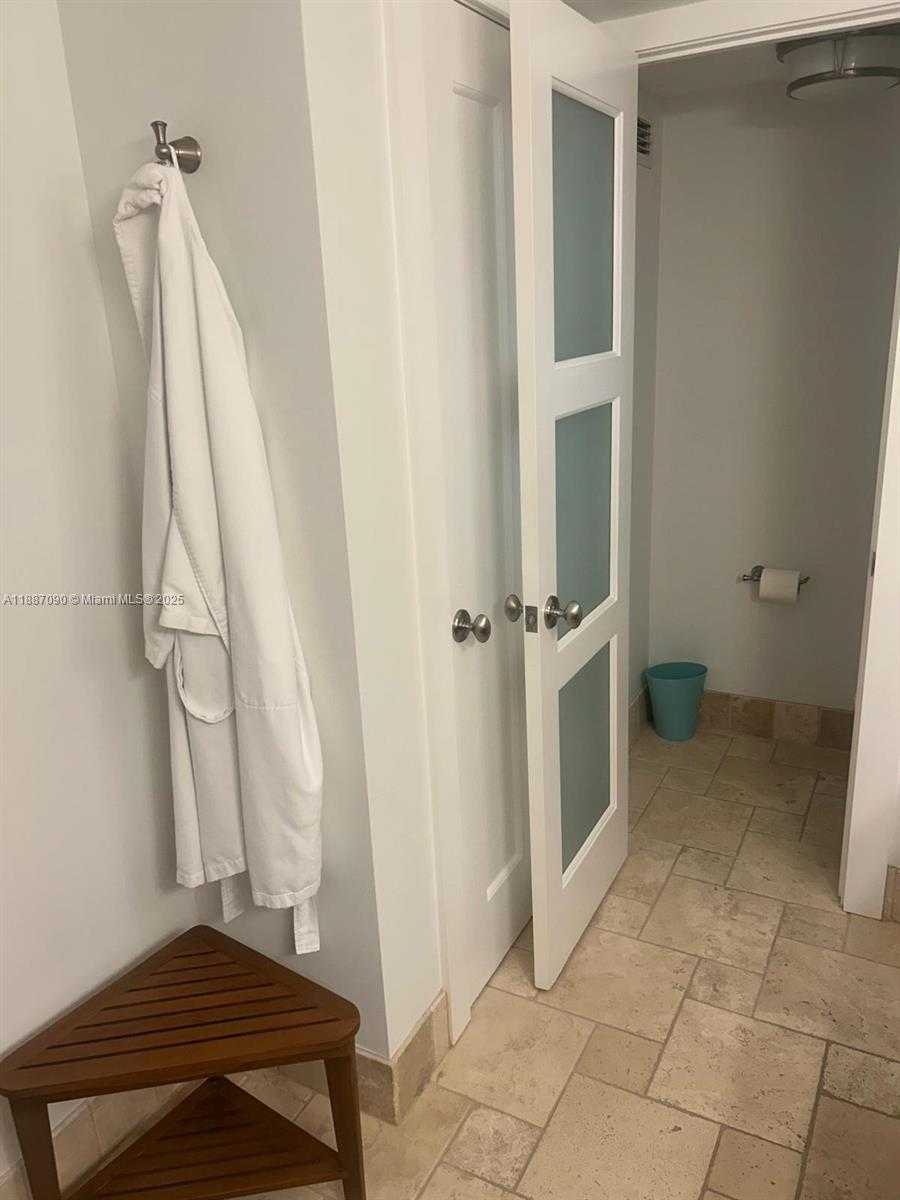Small Image of 1500 SOUTH OCEAN DR #A8, Hollywood Number 29