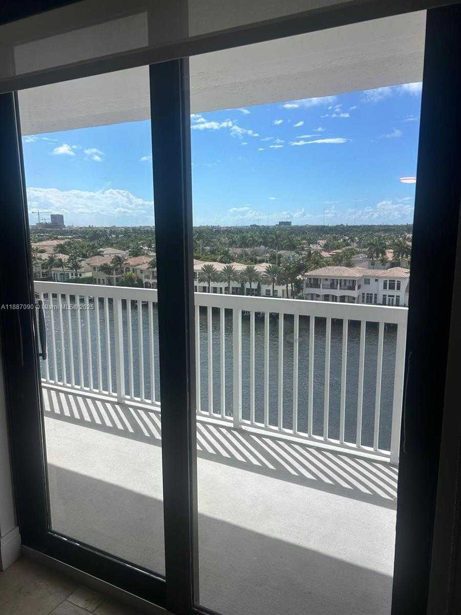 Small Image of 1500 SOUTH OCEAN DR #A8, Hollywood Number 32