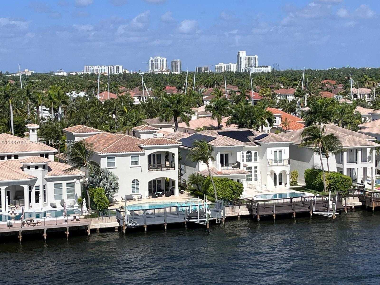 Small Image of 1500 SOUTH OCEAN DR #A8, Hollywood Number 38