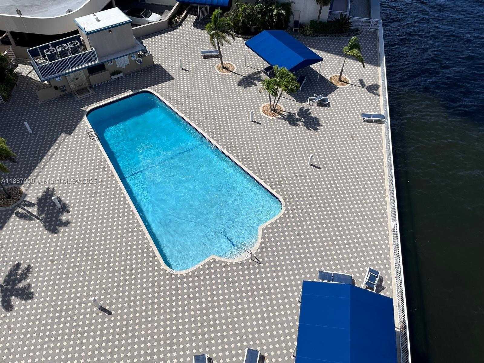Small Image of 1500 SOUTH OCEAN DR #A8, Hollywood Number 41