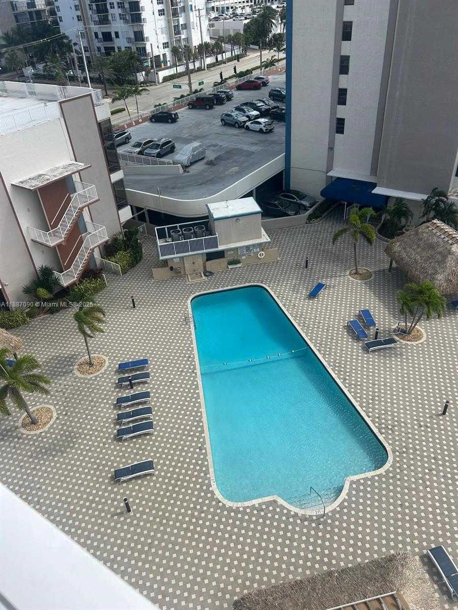 Small Image of 1500 SOUTH OCEAN DR #A8, Hollywood Number 42