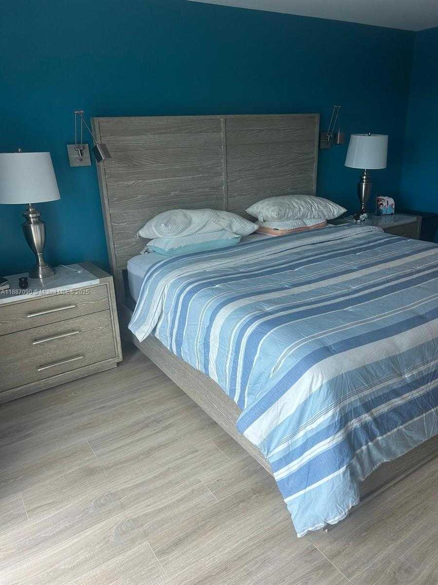 Small Image of 1500 SOUTH OCEAN DR #A8, Hollywood Number 47