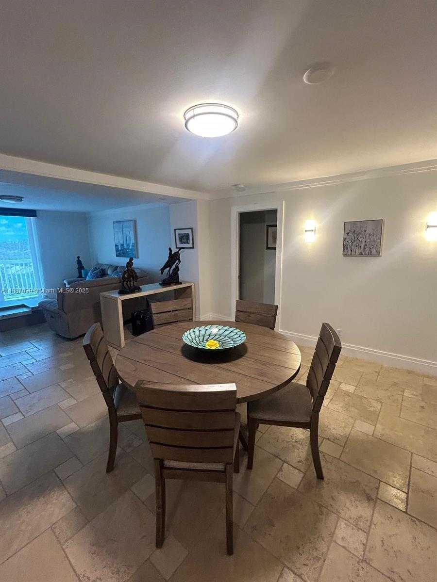 Small Image of 1500 SOUTH OCEAN DR #A8, Hollywood Number 9