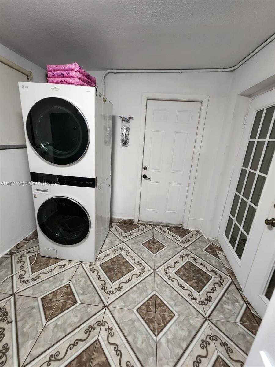 Small Image of 19311 NORTH WEST 46TH AVE, Miami Gardens Number 16
