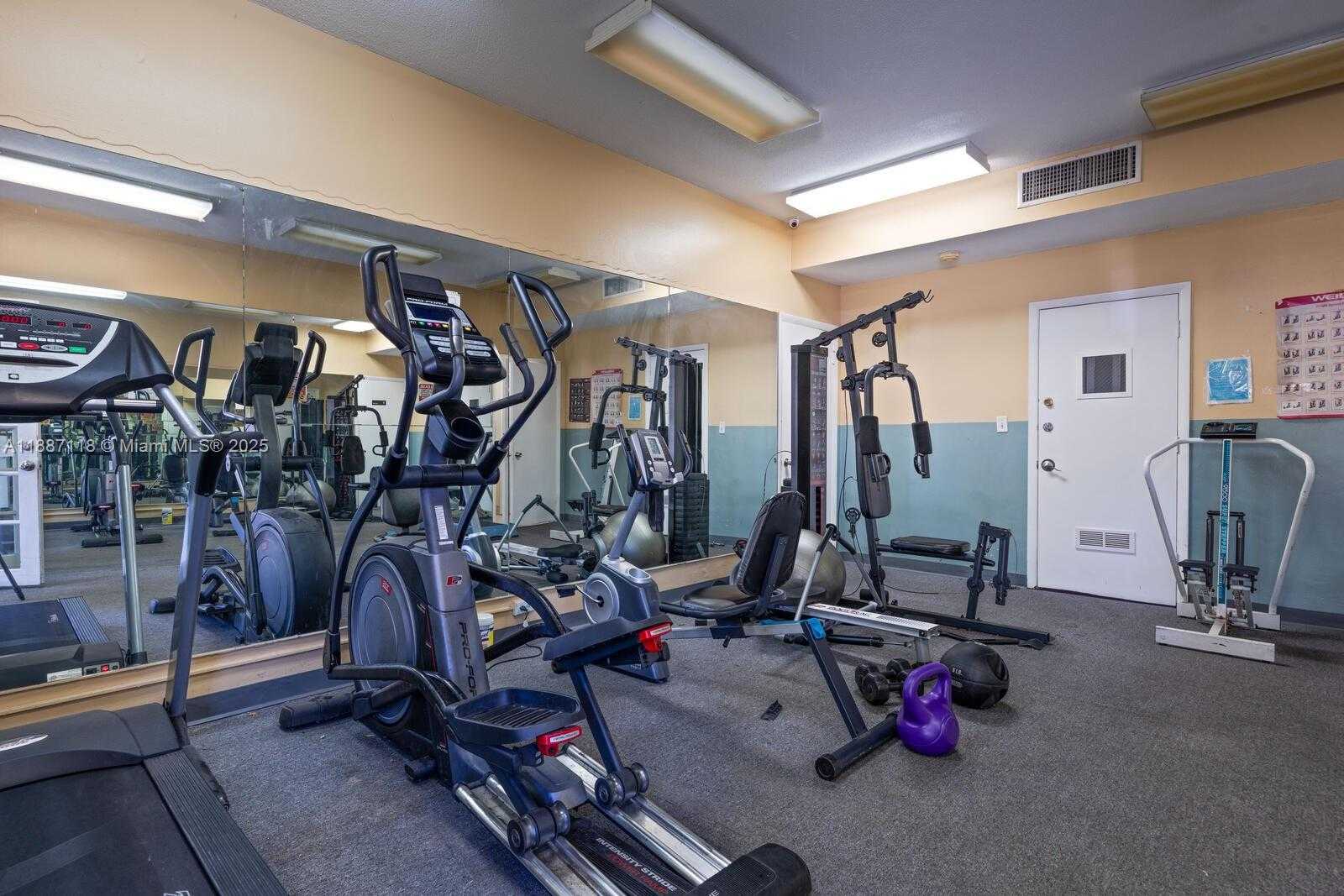 Small Image of 10816 NORTH KENDALL DR #R16, Miami Number 10