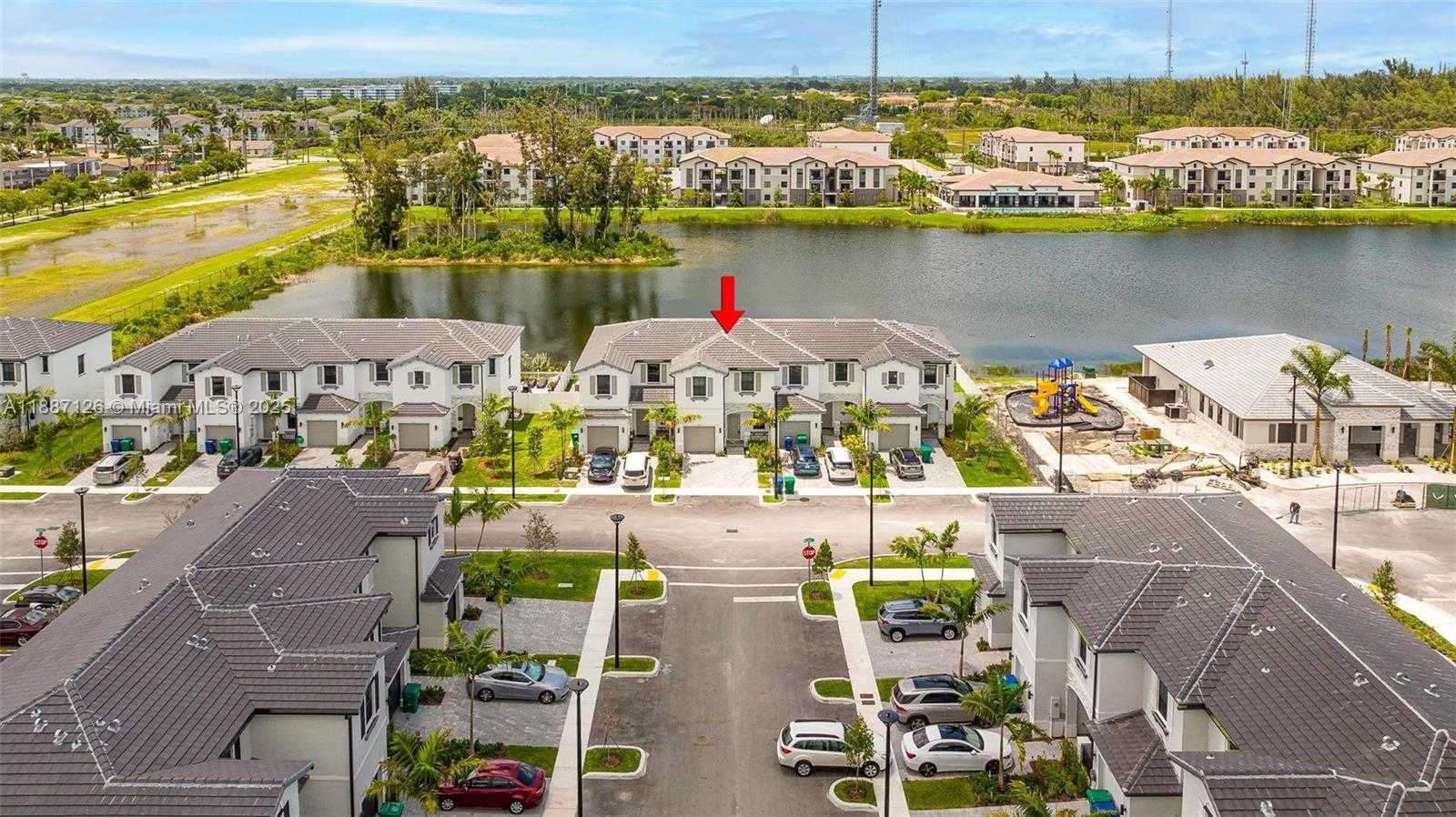 Small Image of 541 NORTH WEST 204TH ST, Miami Gardens Number 3