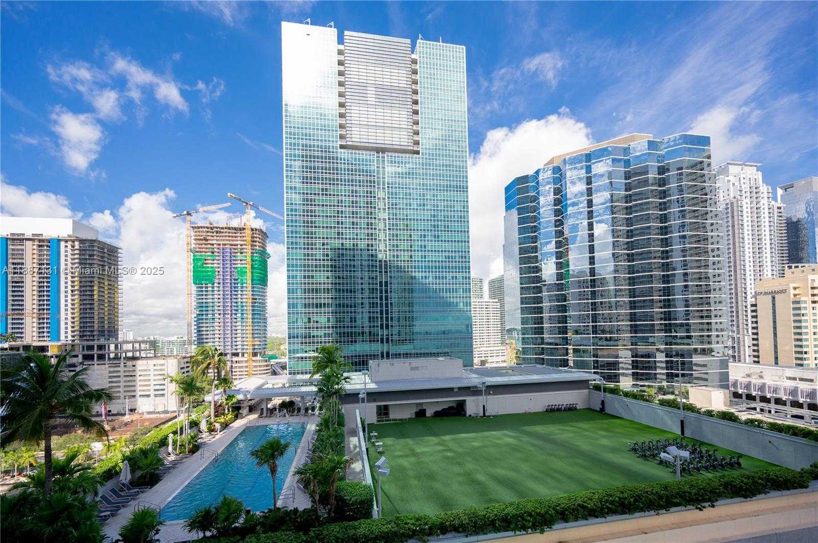 Small Image of 1300 BRICKELL BAY DR #1601, Miami Number 20