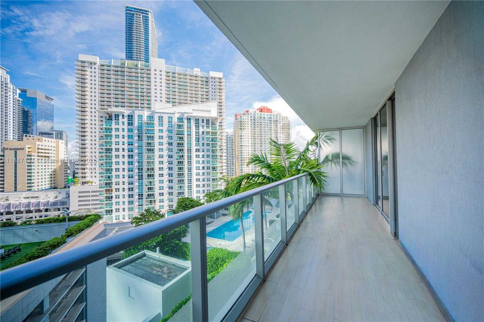 Small Image of 1300 BRICKELL BAY DR #1601, Miami Number 24