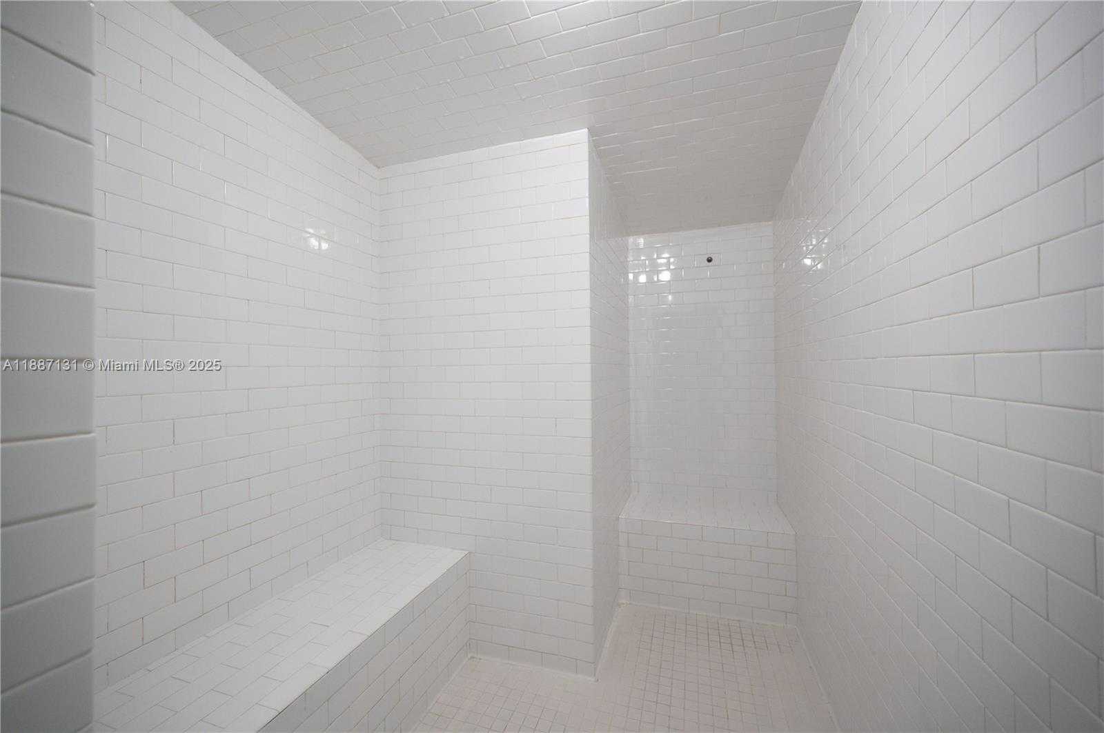 Small Image of 1300 BRICKELL BAY DR #1601, Miami Number 35