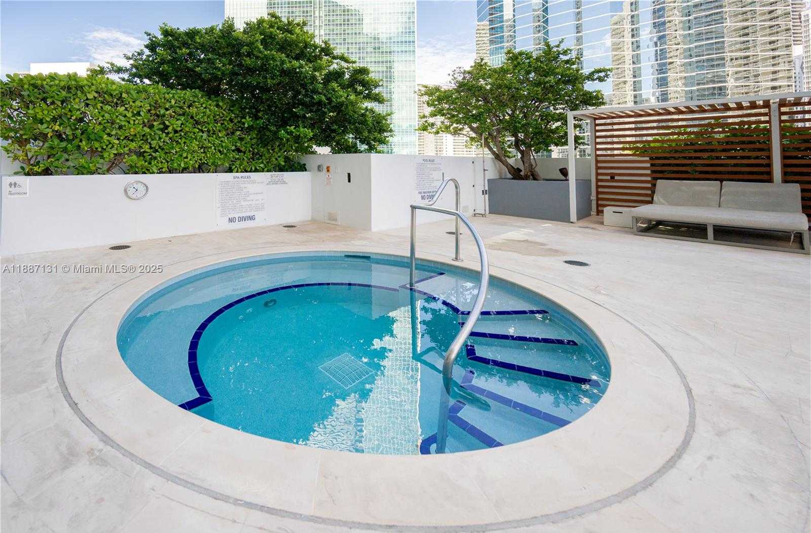 Small Image of 1300 BRICKELL BAY DR #1601, Miami Number 39