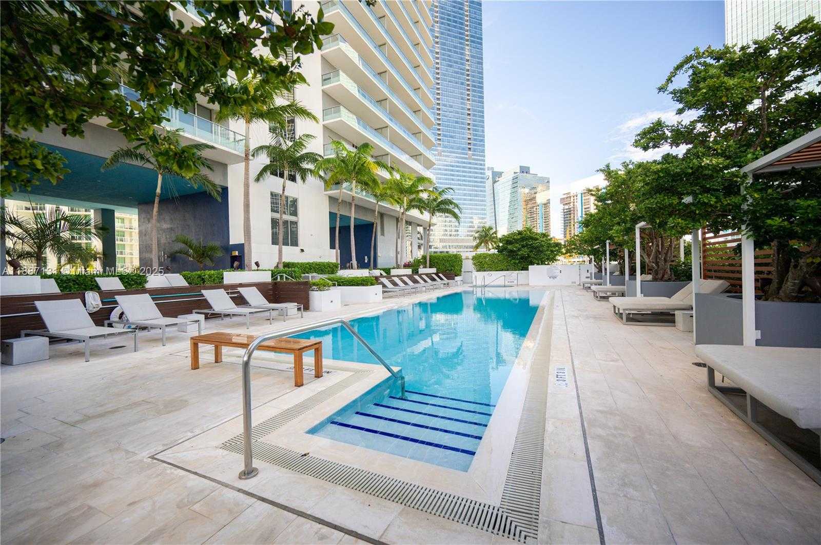 Small Image of 1300 BRICKELL BAY DR #1601, Miami Number 46
