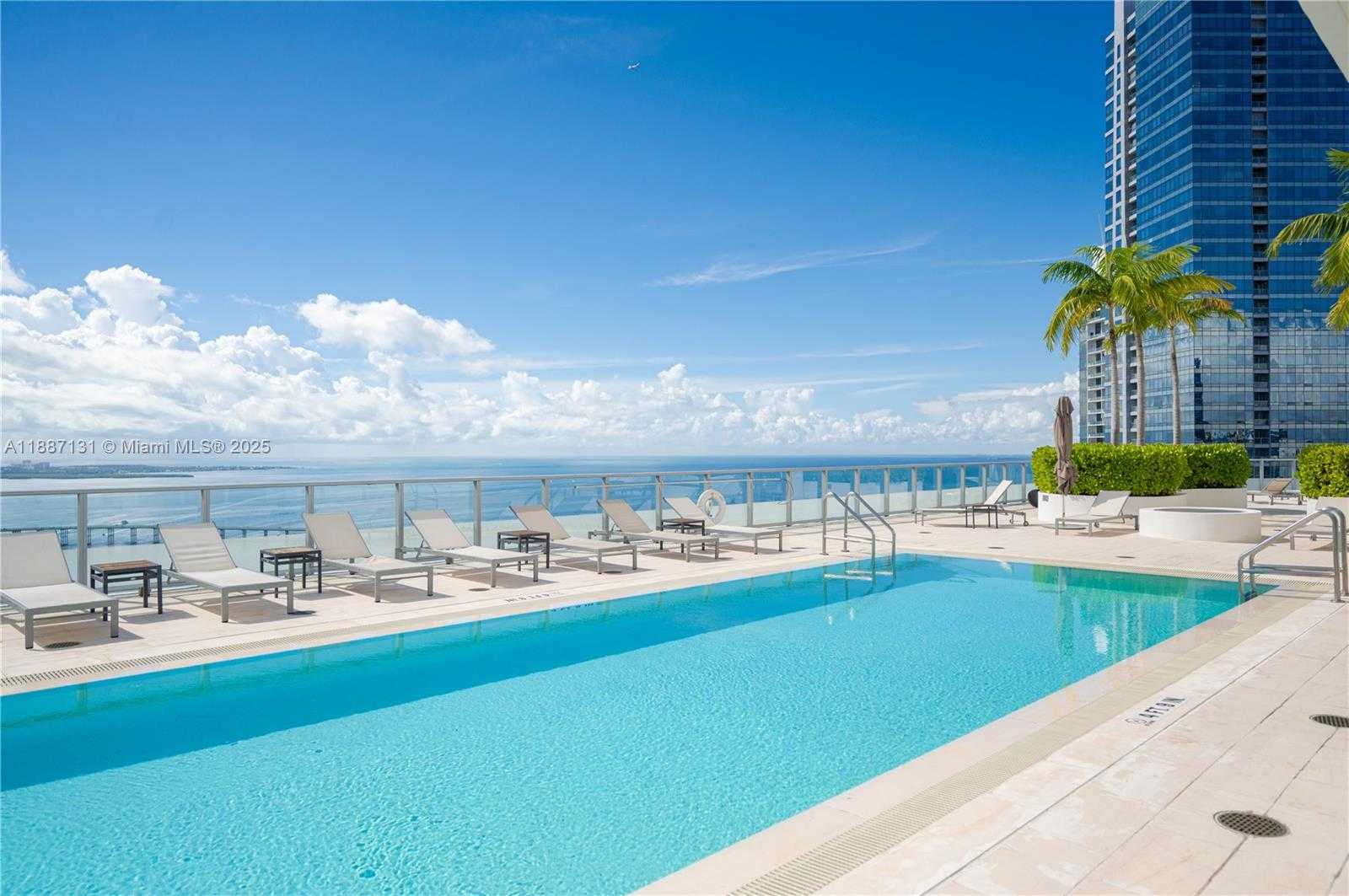 Small Image of 1300 BRICKELL BAY DR #1601, Miami Number 48