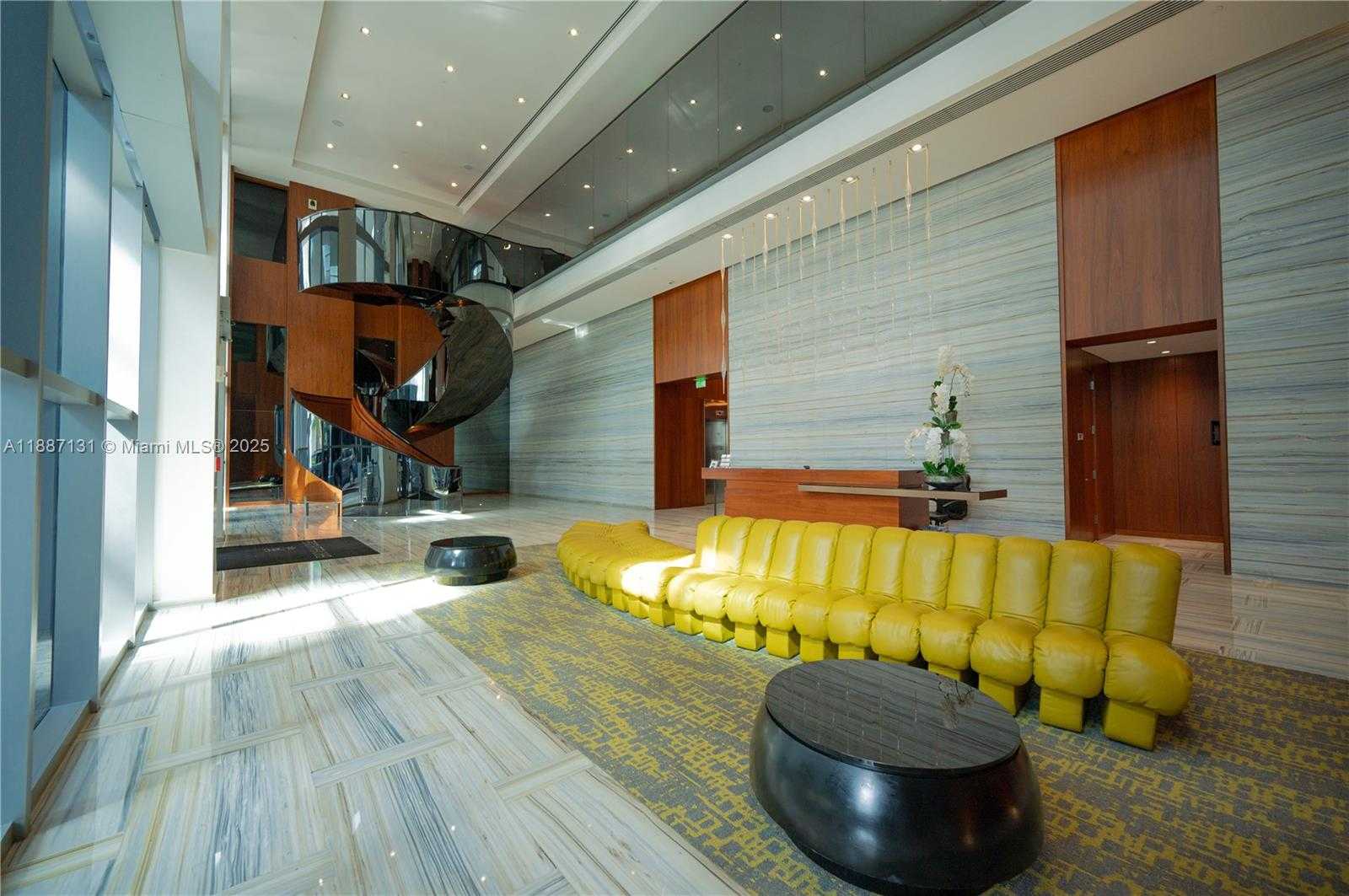 Small Image of 1300 BRICKELL BAY DR #1601, Miami Number 52