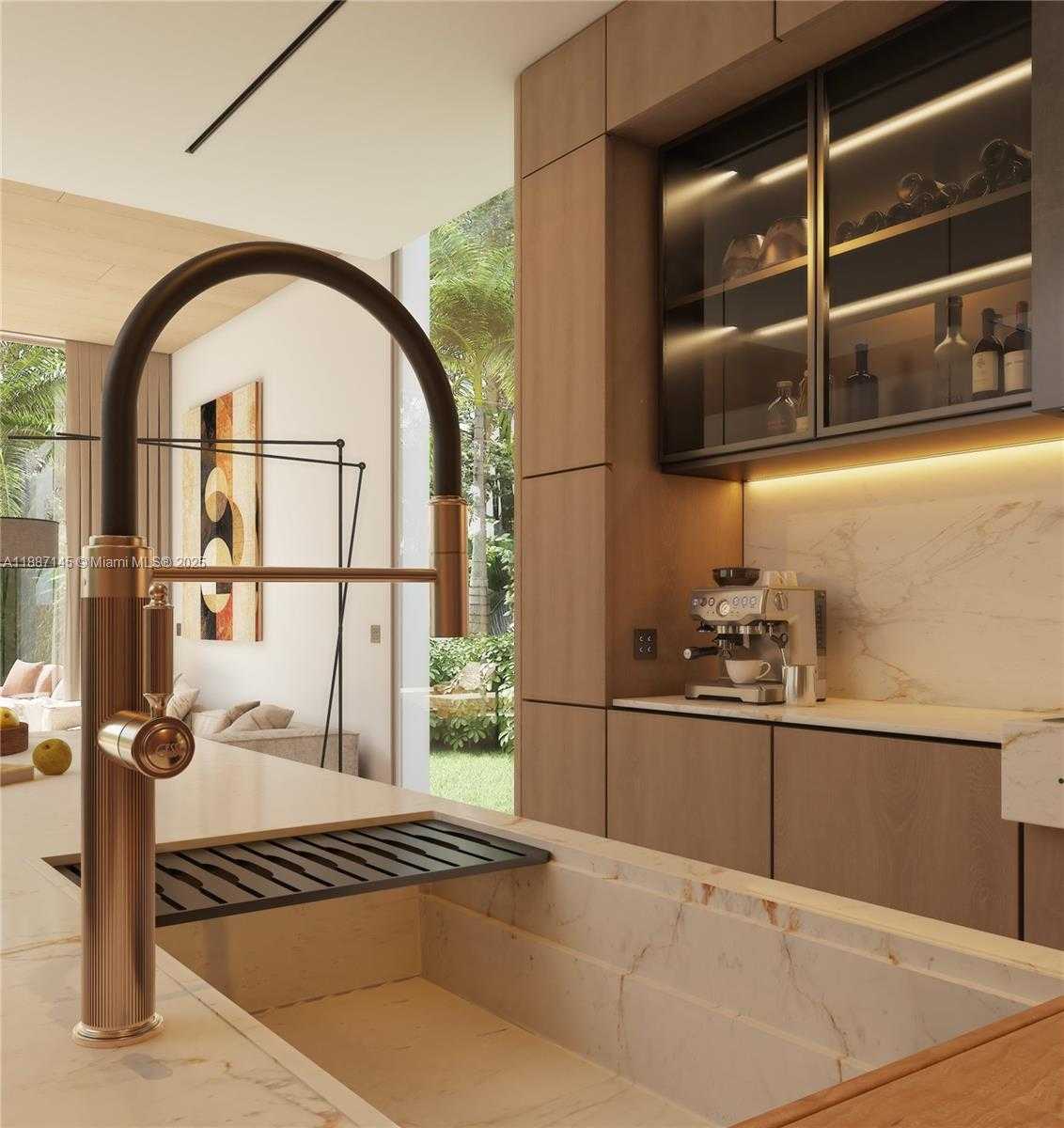 Imagen de Pequeño Objeto