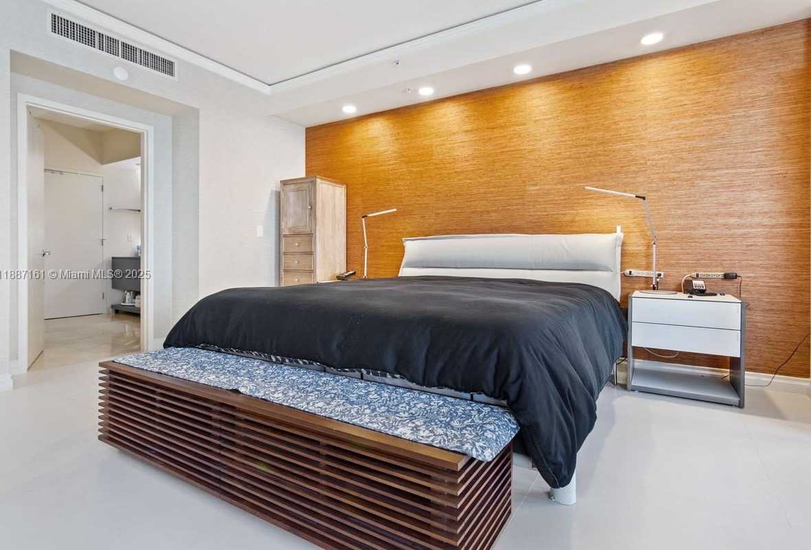 Small Image of 18001 EAST COLLINS AVE #2209, Sunny Isles Beach Number 13