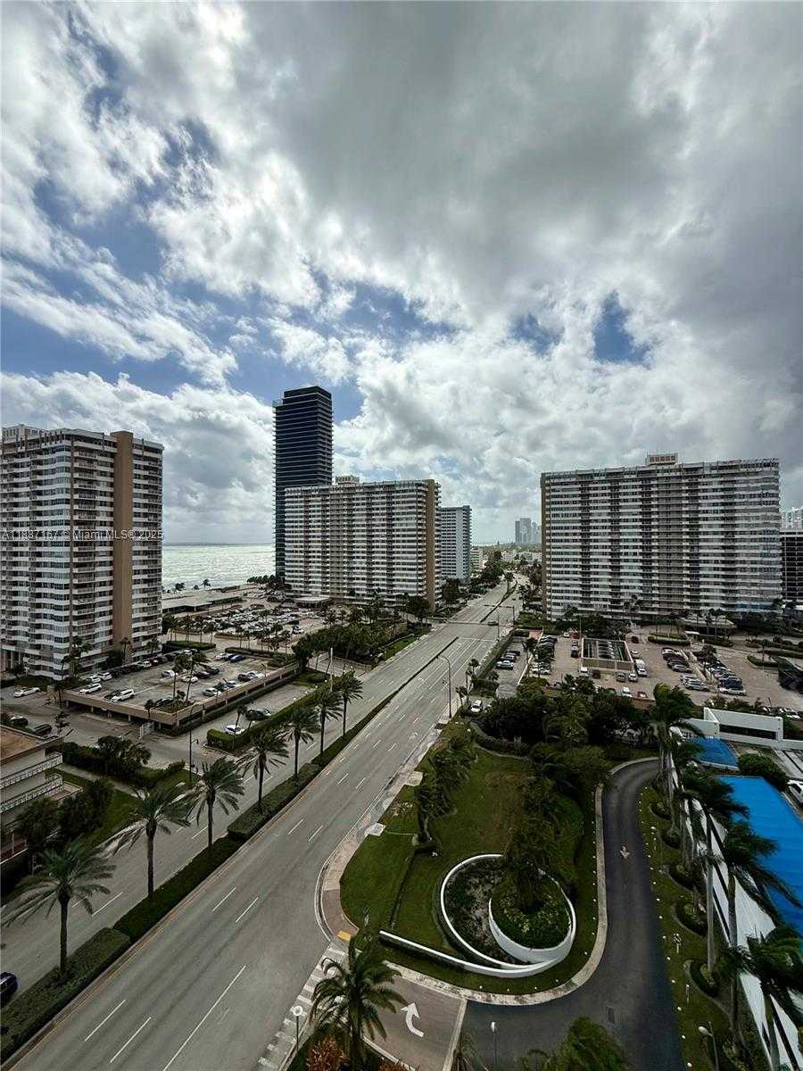 Small Image of 1945 SOUTH OCEAN DR #1201, Hallandale Beach Number 13