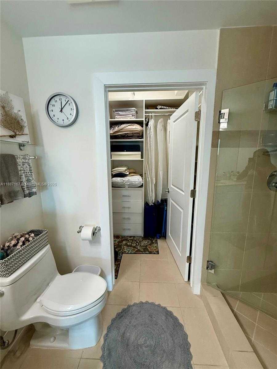 Small Image of 1945 SOUTH OCEAN DR #1201, Hallandale Beach Number 28