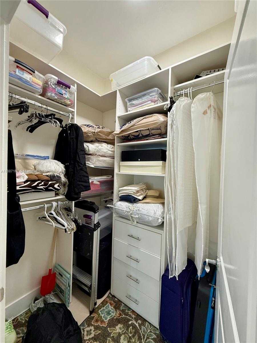 Small Image of 1945 SOUTH OCEAN DR #1201, Hallandale Beach Number 29