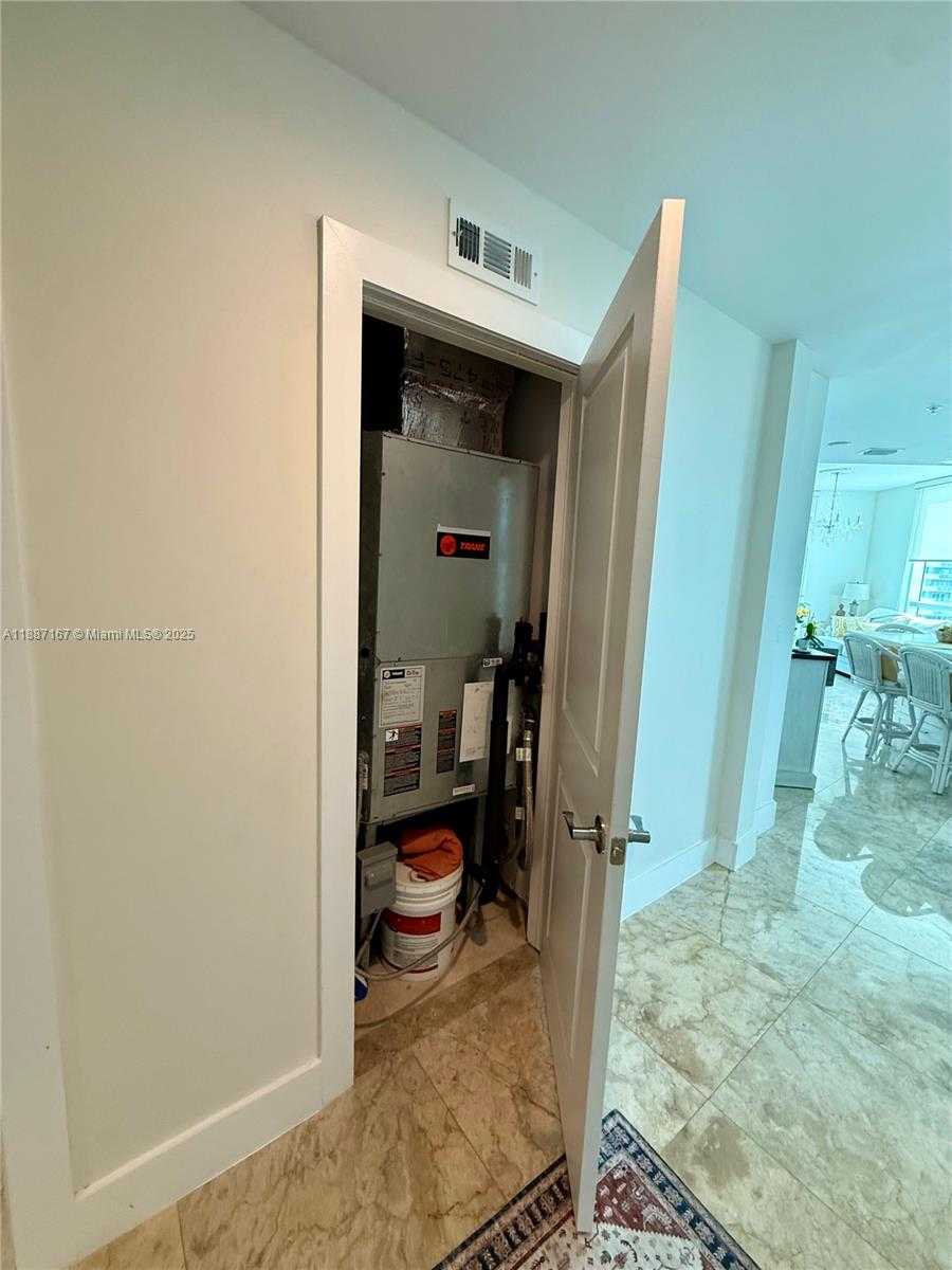 Small Image of 1945 SOUTH OCEAN DR #1201, Hallandale Beach Number 31