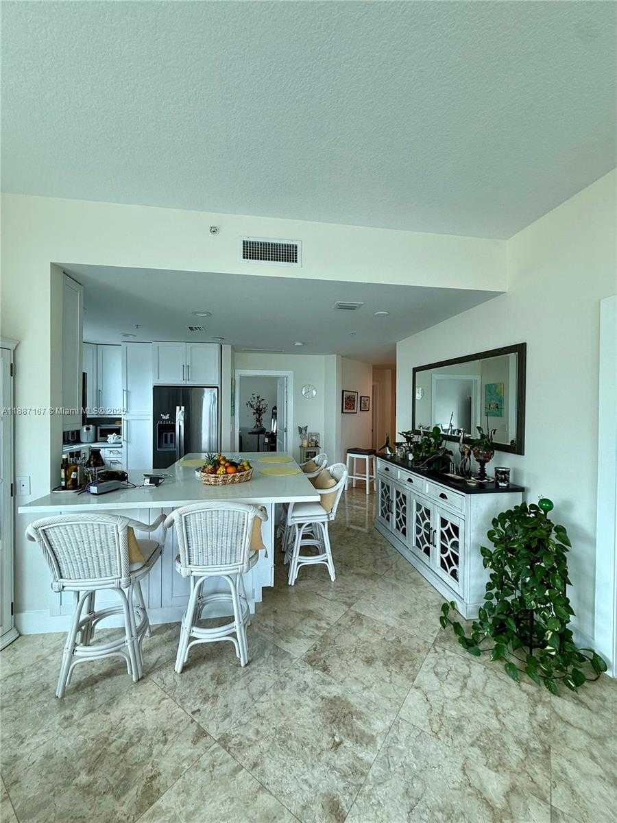 Small Image of 1945 SOUTH OCEAN DR #1201, Hallandale Beach Number 5