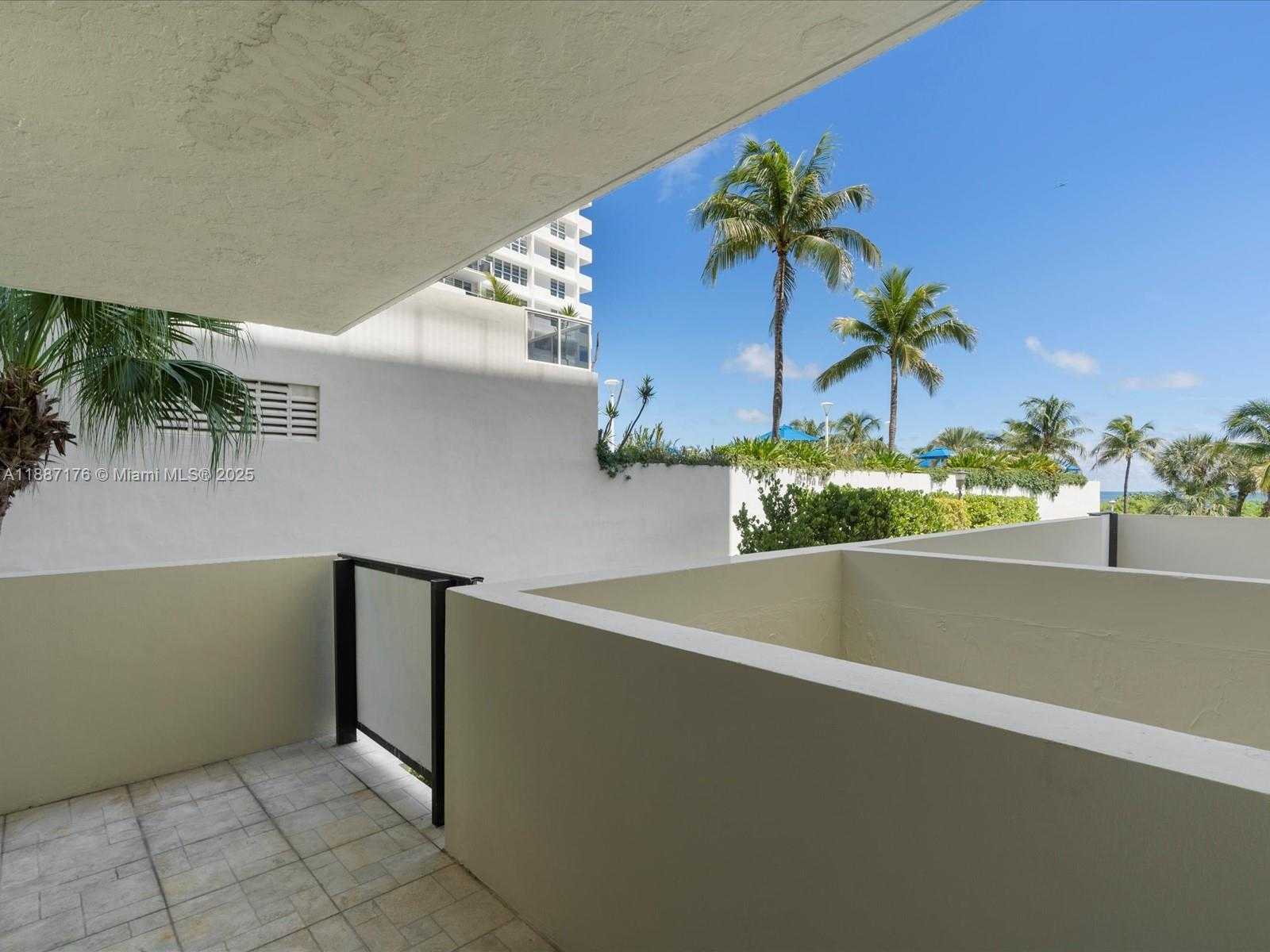 Small Image of 1623 COLLINS AVE #215, Miami Beach Number 30