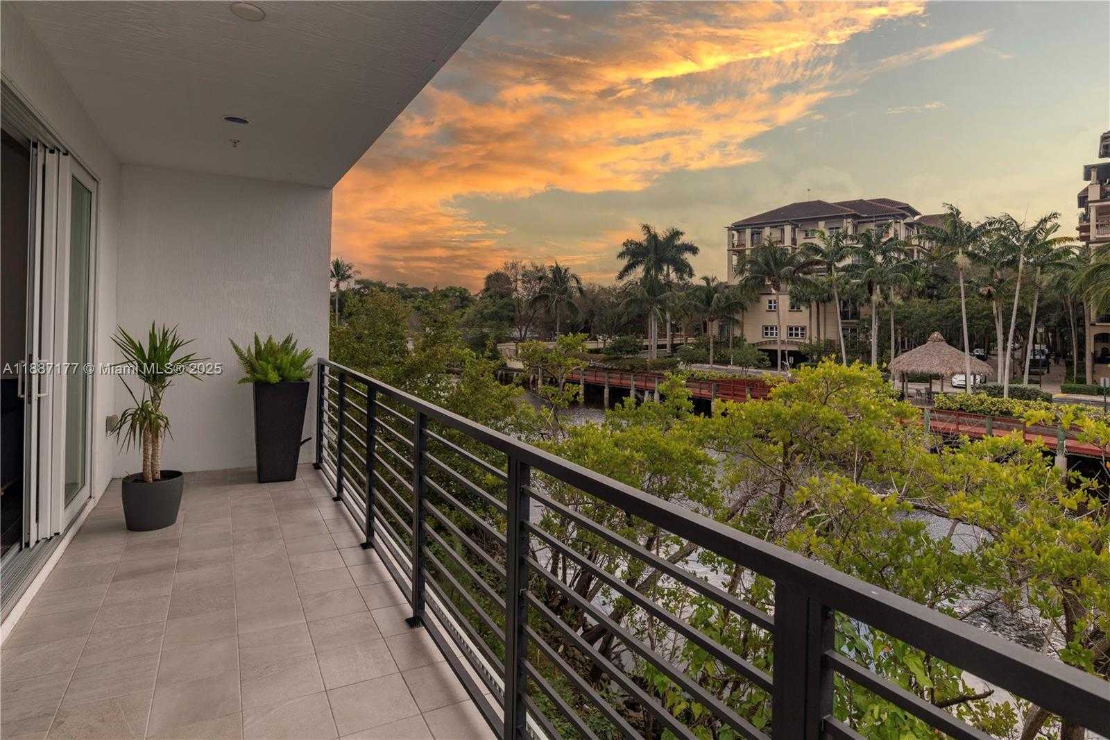 Small Image of 2900 NORTH EAST 12TH TER #14, Oakland Park Number 13