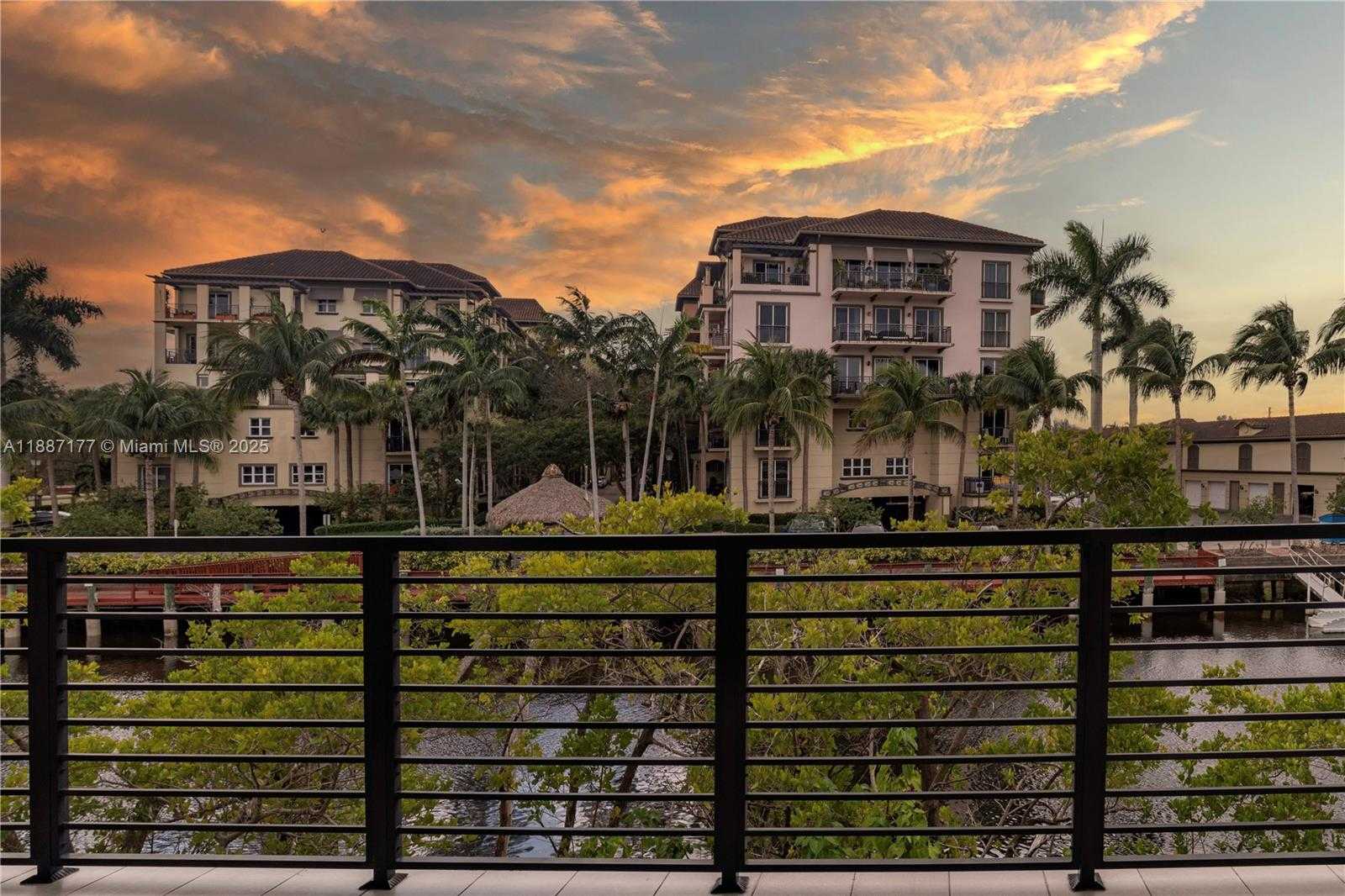 Small Image of 2900 NORTH EAST 12TH TER #14, Oakland Park Number 14