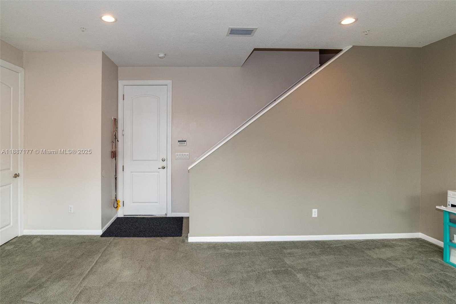 Small Image of 2900 NORTH EAST 12TH TER #14, Oakland Park Number 23