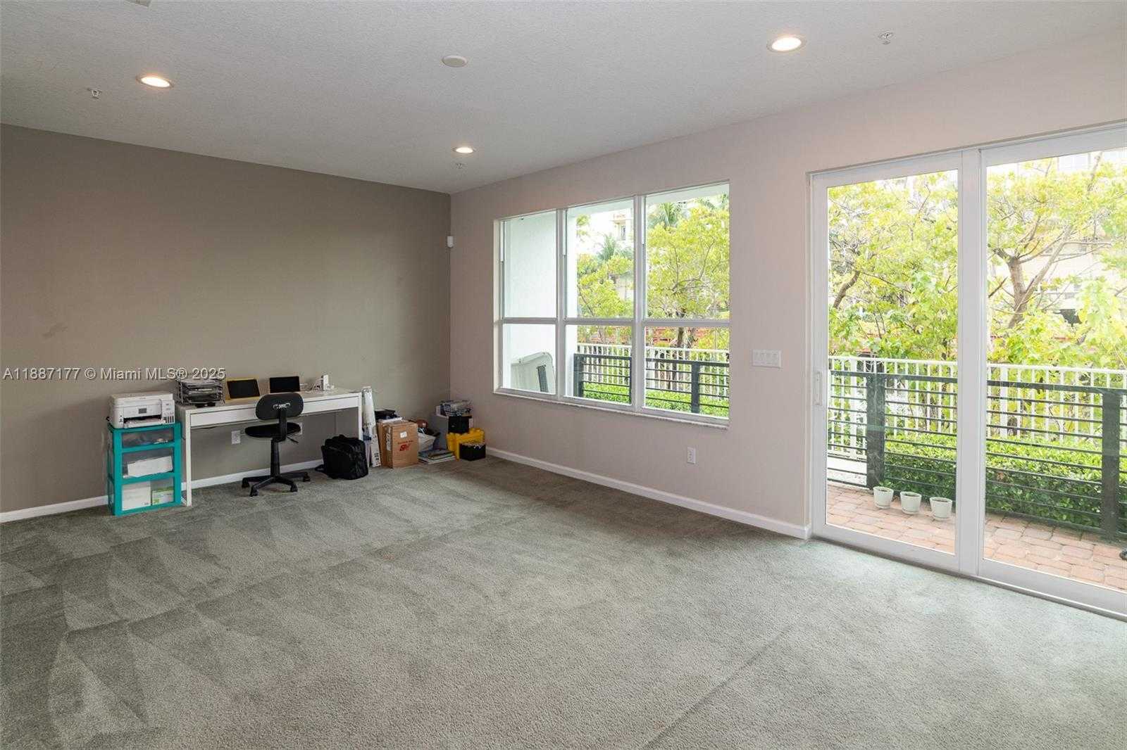 Small Image of 2900 NORTH EAST 12TH TER #14, Oakland Park Number 24