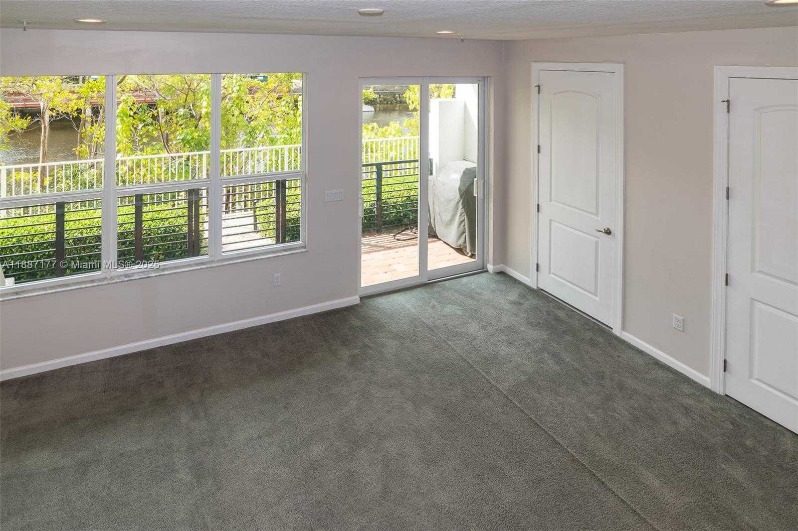 Small Image of 2900 NORTH EAST 12TH TER #14, Oakland Park Number 26