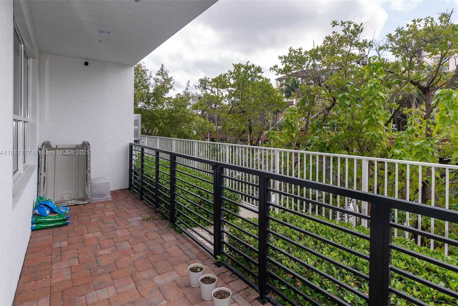 Small Image of 2900 NORTH EAST 12TH TER #14, Oakland Park Number 28