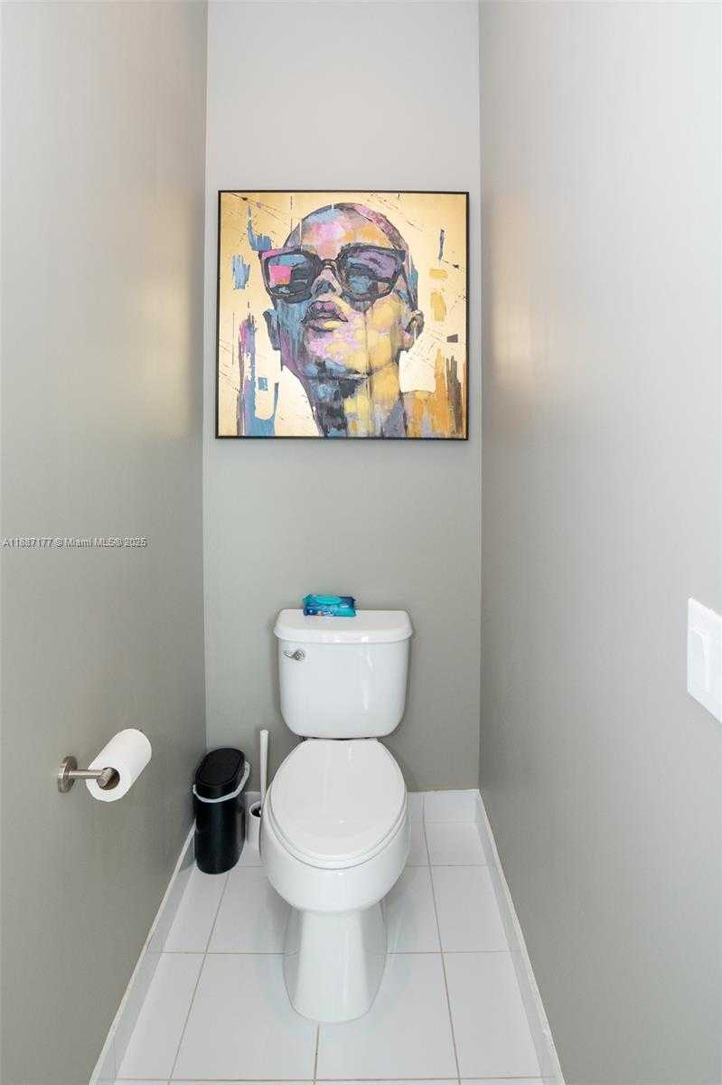 Small Image of 2900 NORTH EAST 12TH TER #14, Oakland Park Number 44