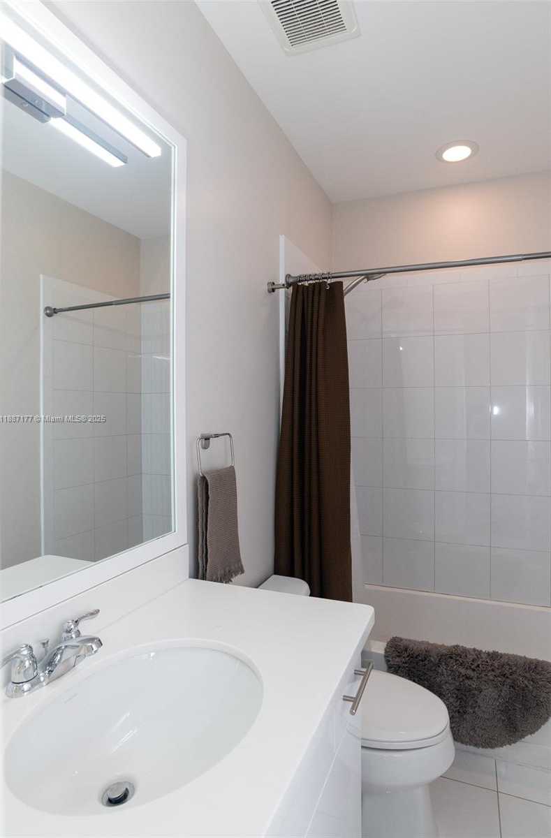 Small Image of 2900 NORTH EAST 12TH TER #14, Oakland Park Number 55