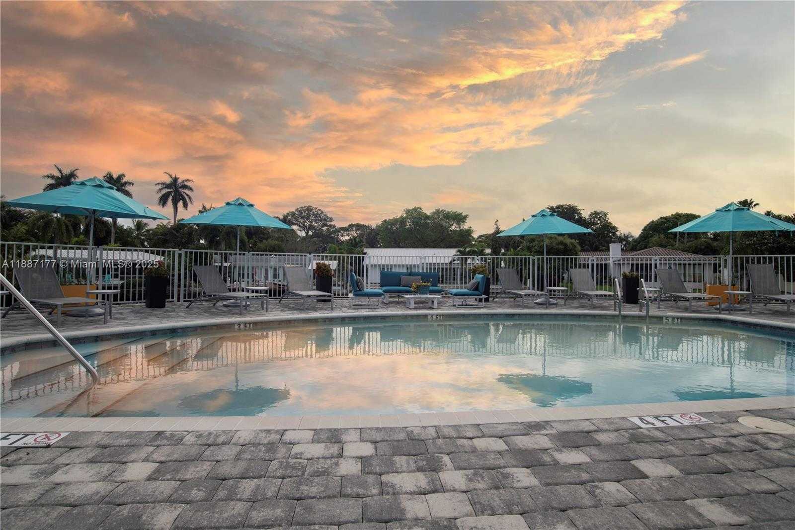 Small Image of 2900 NORTH EAST 12TH TER #14, Oakland Park Number 66