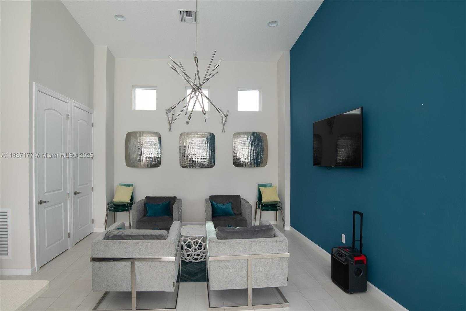 Small Image of 2900 NORTH EAST 12TH TER #14, Oakland Park Number 69