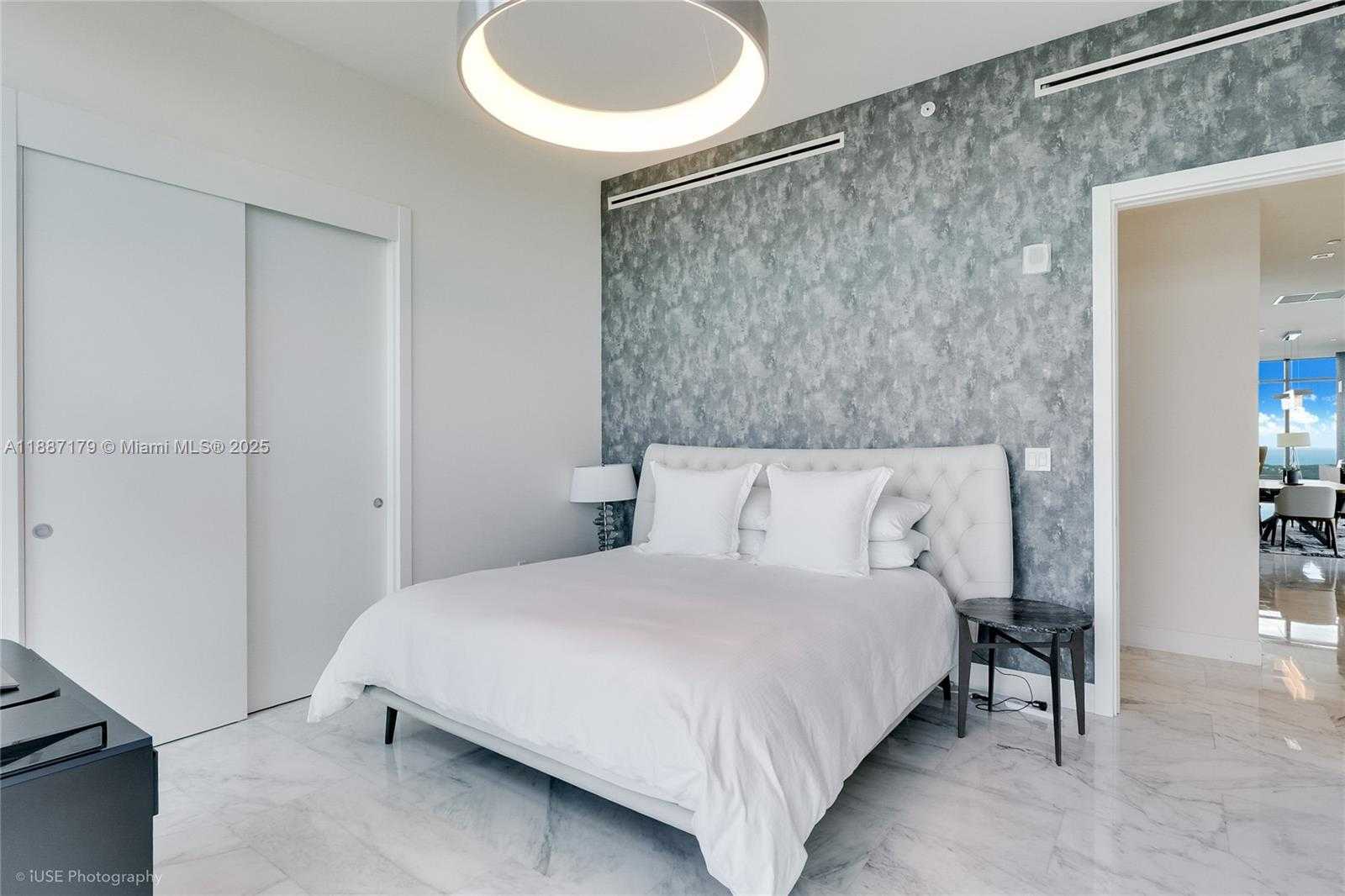 Small Image of 1451 BRICKELL AVE #4603, Miami Number 18